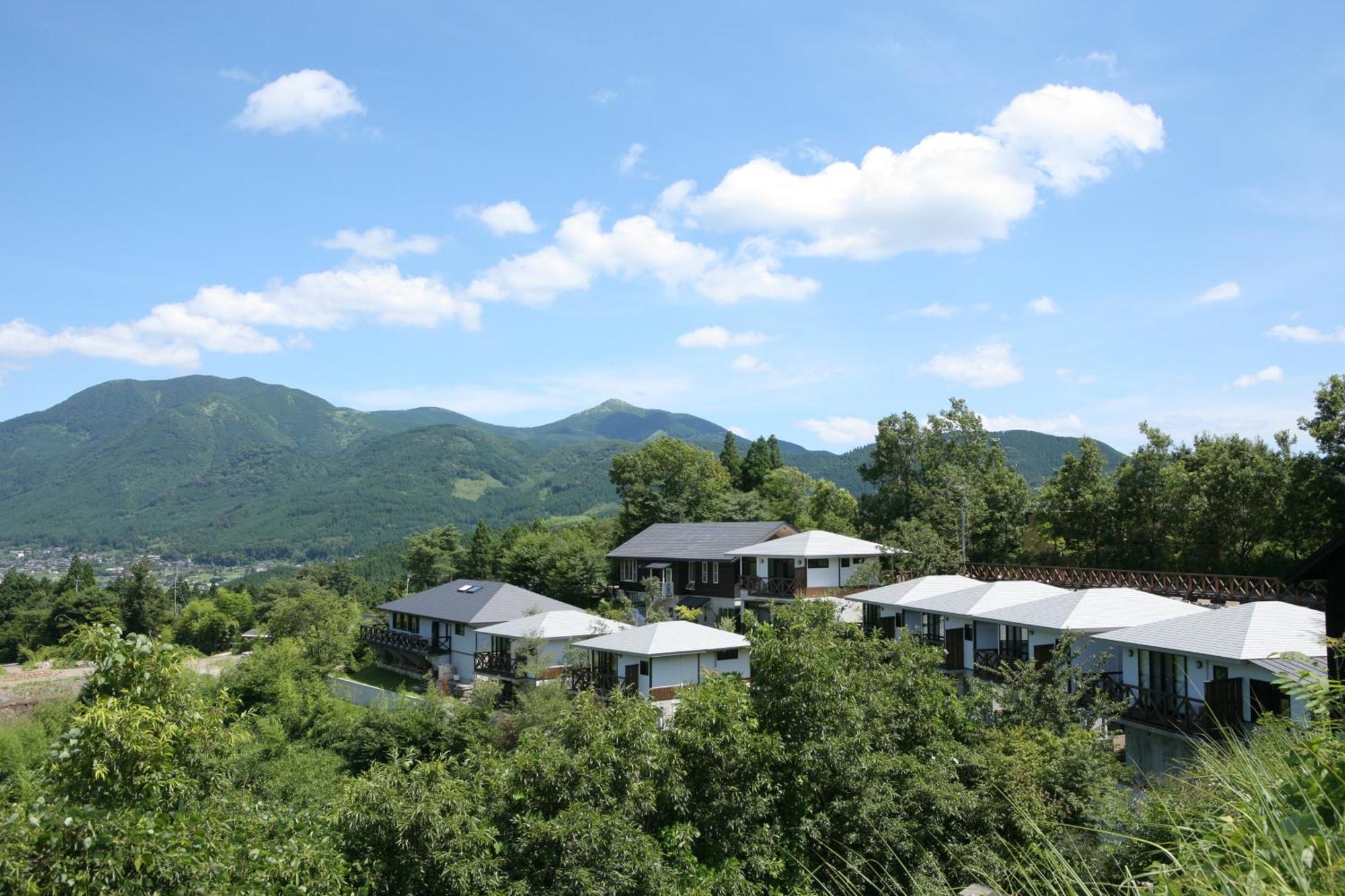 Yufuin Tsubaki Hotel Екстериор снимка